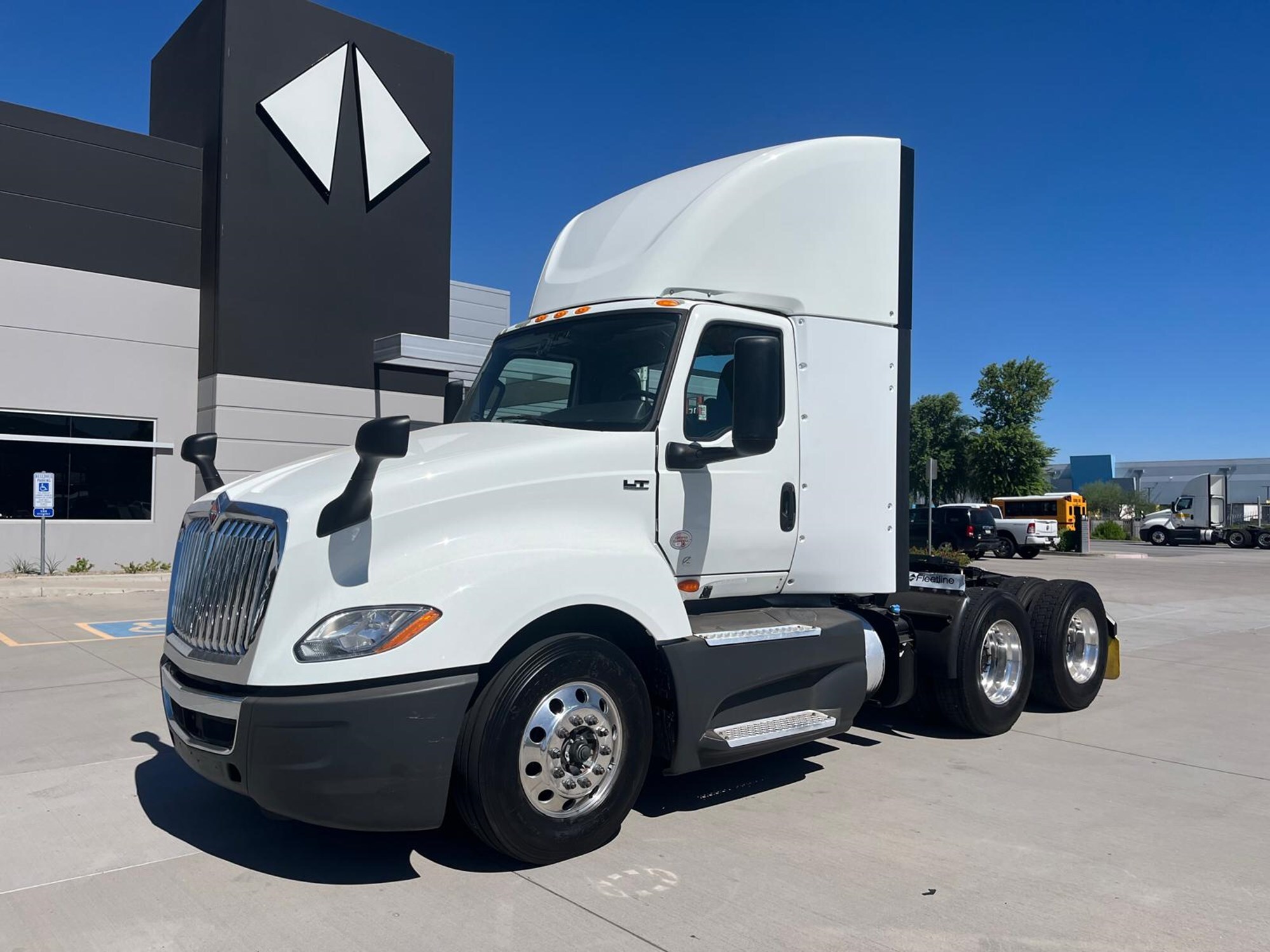 2021 INTERNATIONAL LT625 in Phoenix, AZ