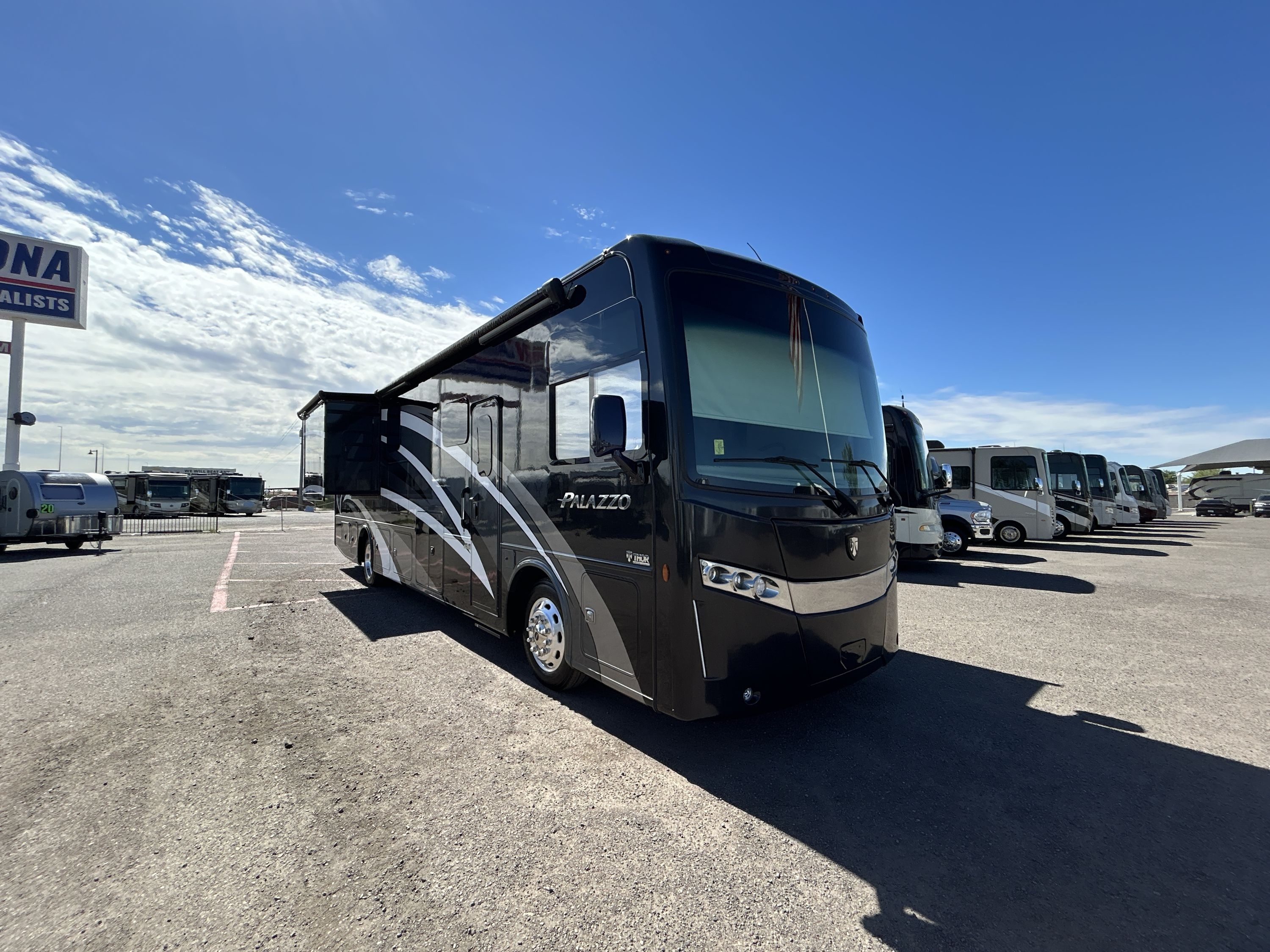 2019 Thor PALAZZO 36.3 in el mirage AZ