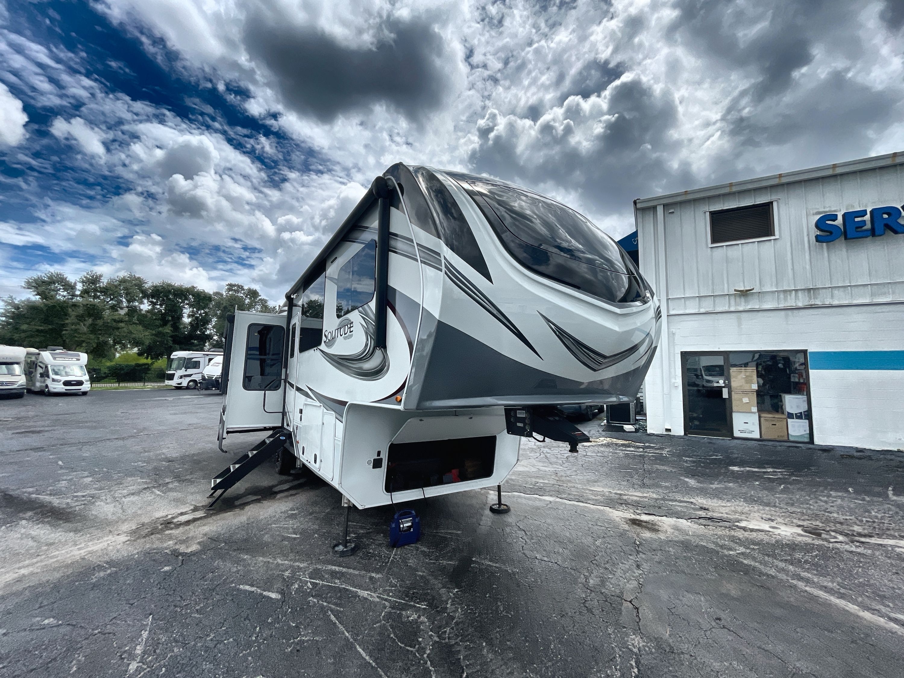2022 Grand Design SOLITUDE 280RK in pinellas park FL