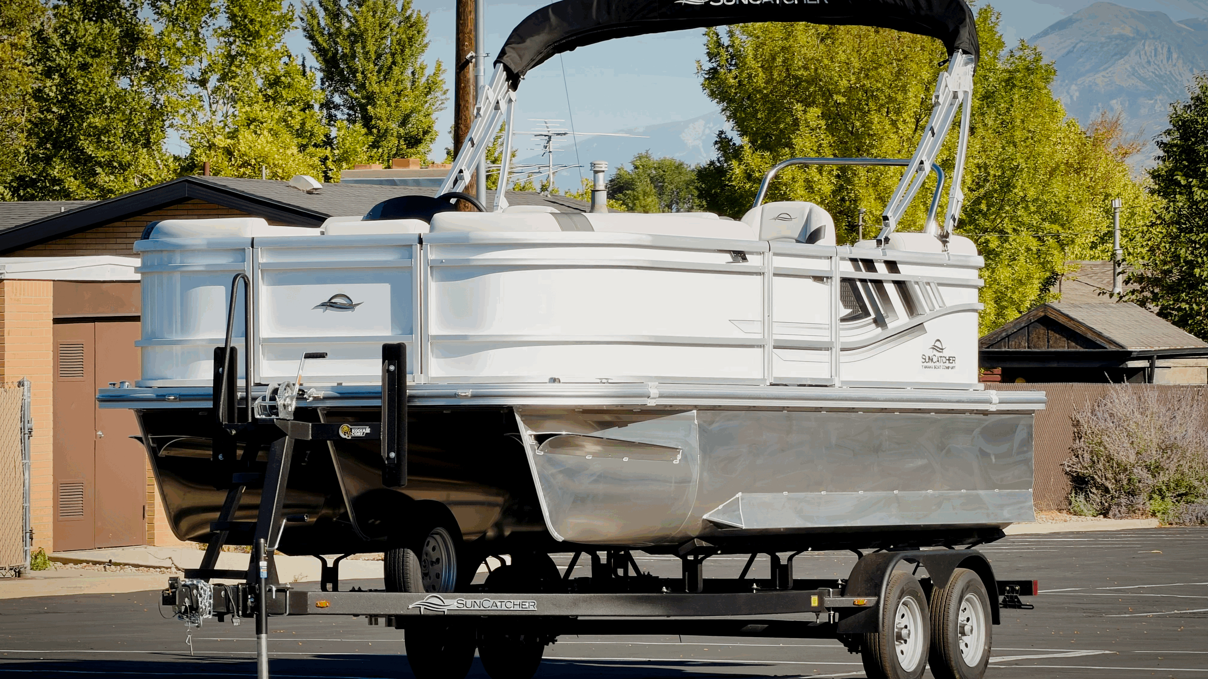 2027 Suncatcher Select 320RC Base in springville UT