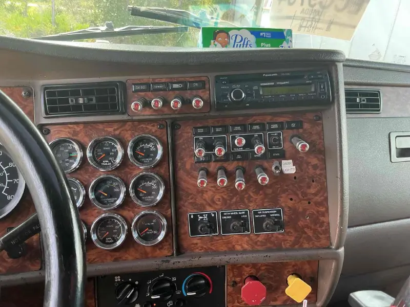 2002 KENWORTH W900L