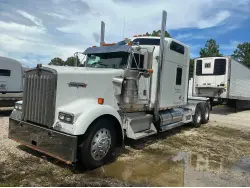 2002 KENWORTH W900L