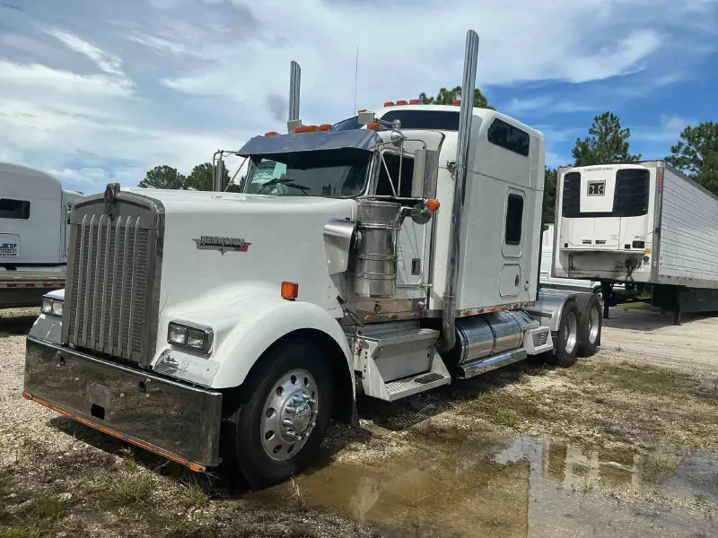 2002 KENWORTH W900L