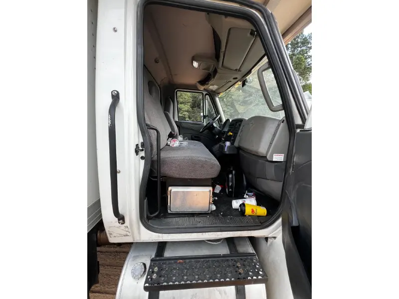 2019 INTERNATIONAL 4300