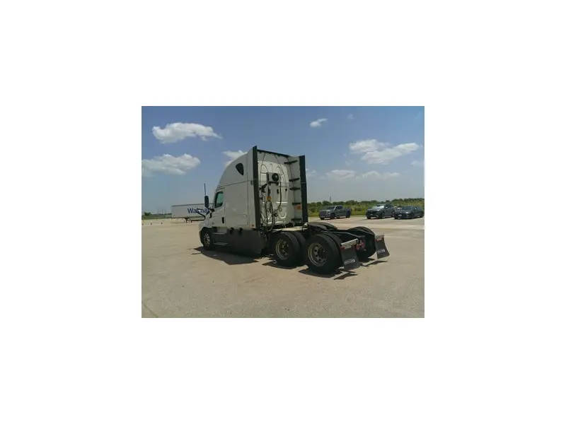 2022 Freightliner Cascadia
