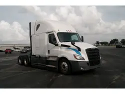 2022 Freightliner Cascadia