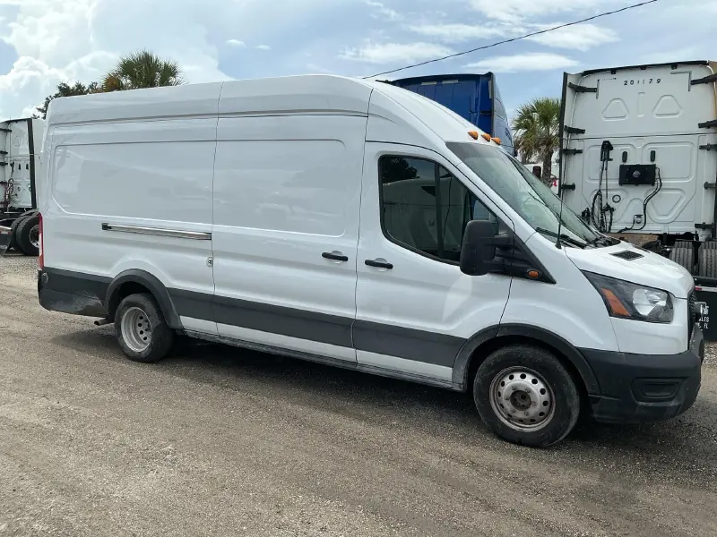 2022 FORD TRANSIT