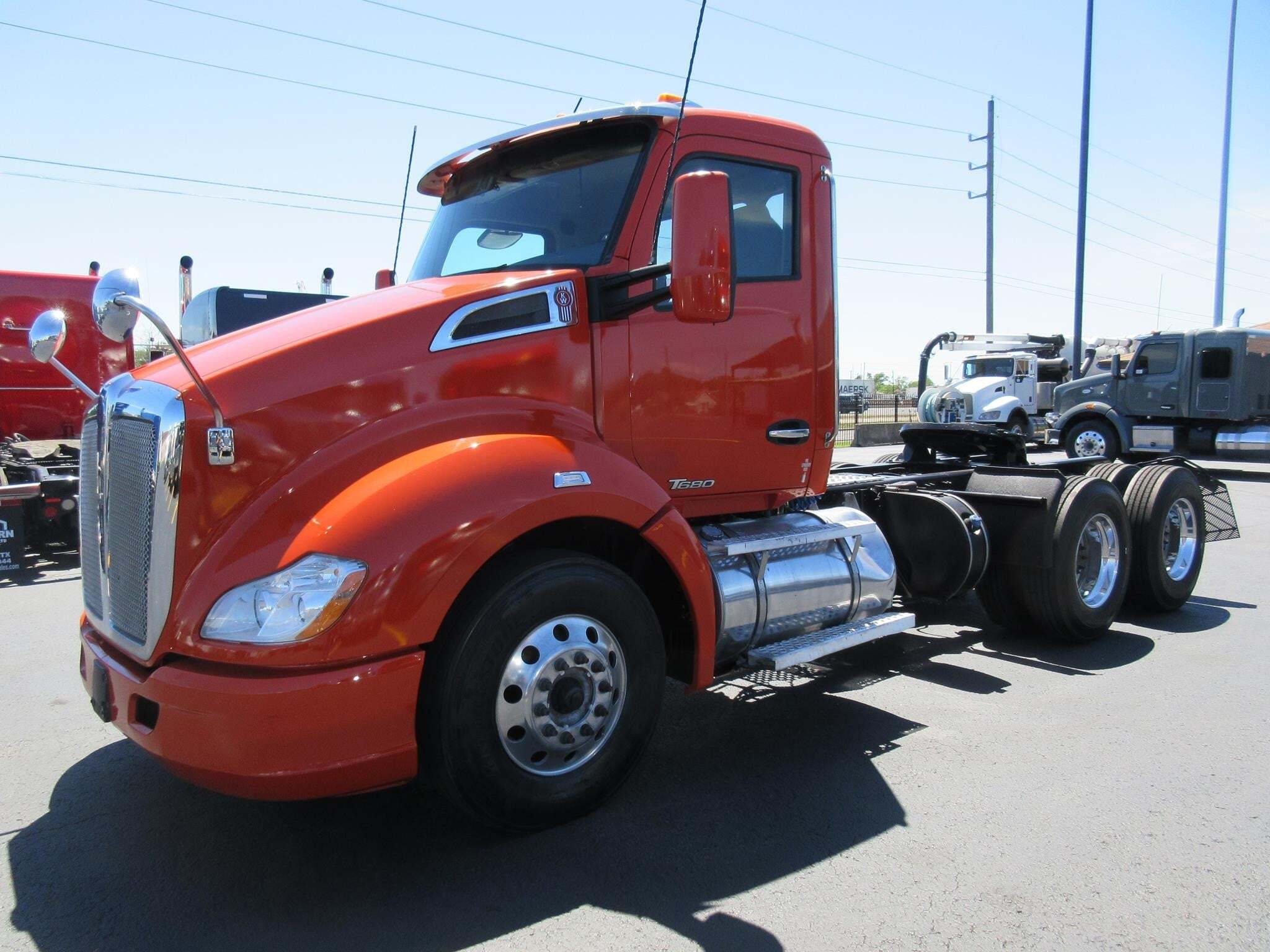 2019 KENWORTH T680 in Channelview, TX