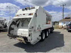 2017 CRANE CARRIER LET2 CC