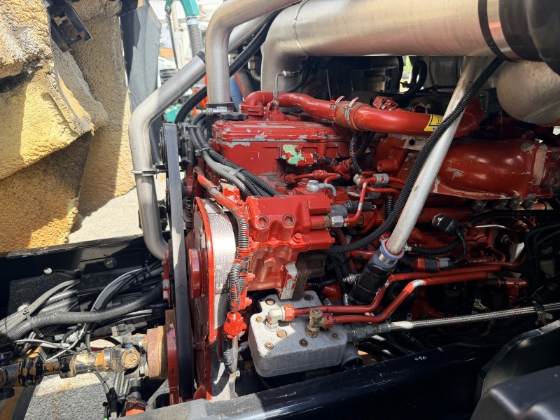 2017 CRANE CARRIER LET2 CC