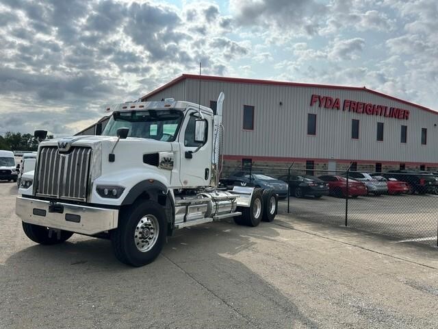 2027 WESTERN STAR 49X in Zanesville, OH