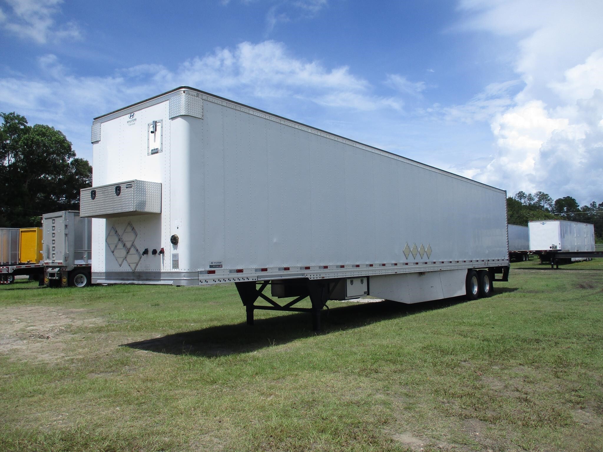 2019 HYUNDAI in Jacksonville, FL