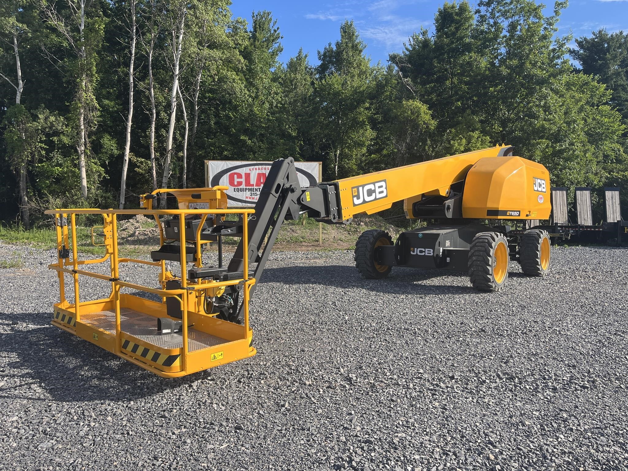 2025 JCB T65D in Canastota, NY