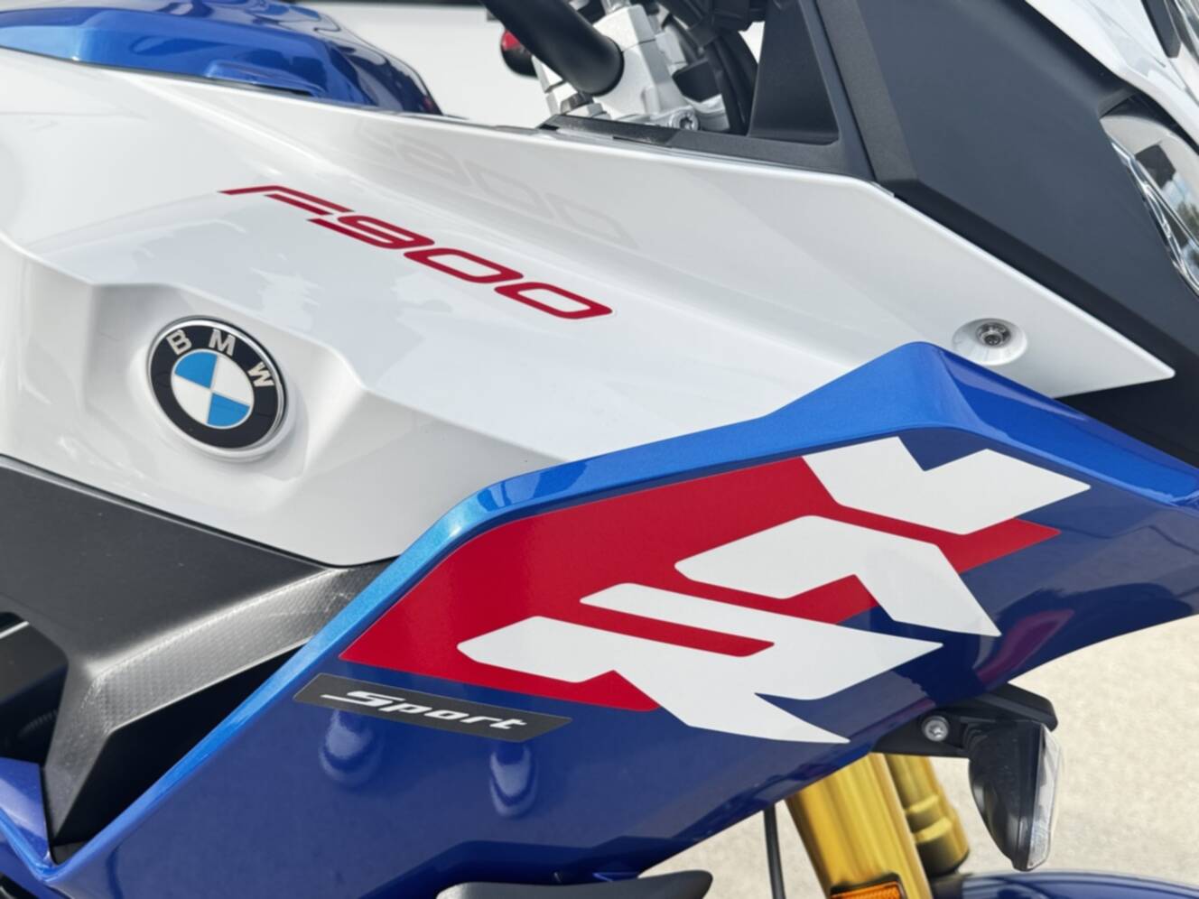 A photo of this 2026 BMW F 900 XR