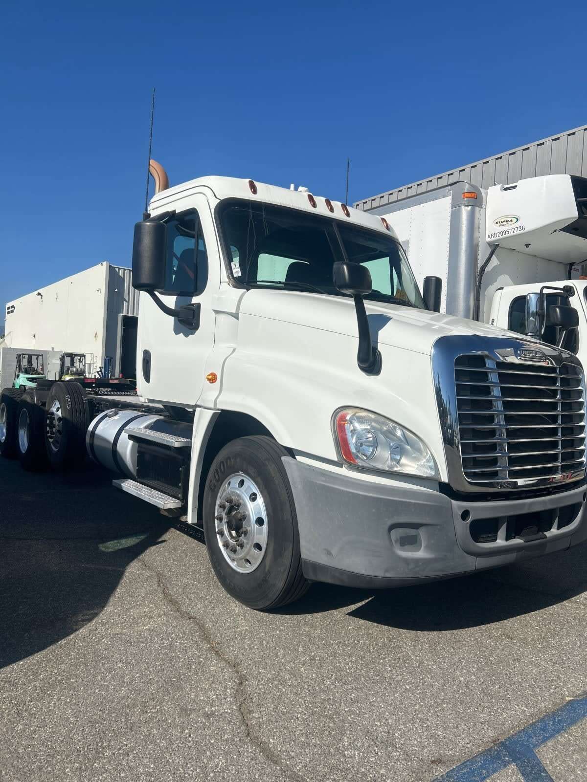 2017 FREIGHTLINER CASCADIA 125 in Pomona, CA