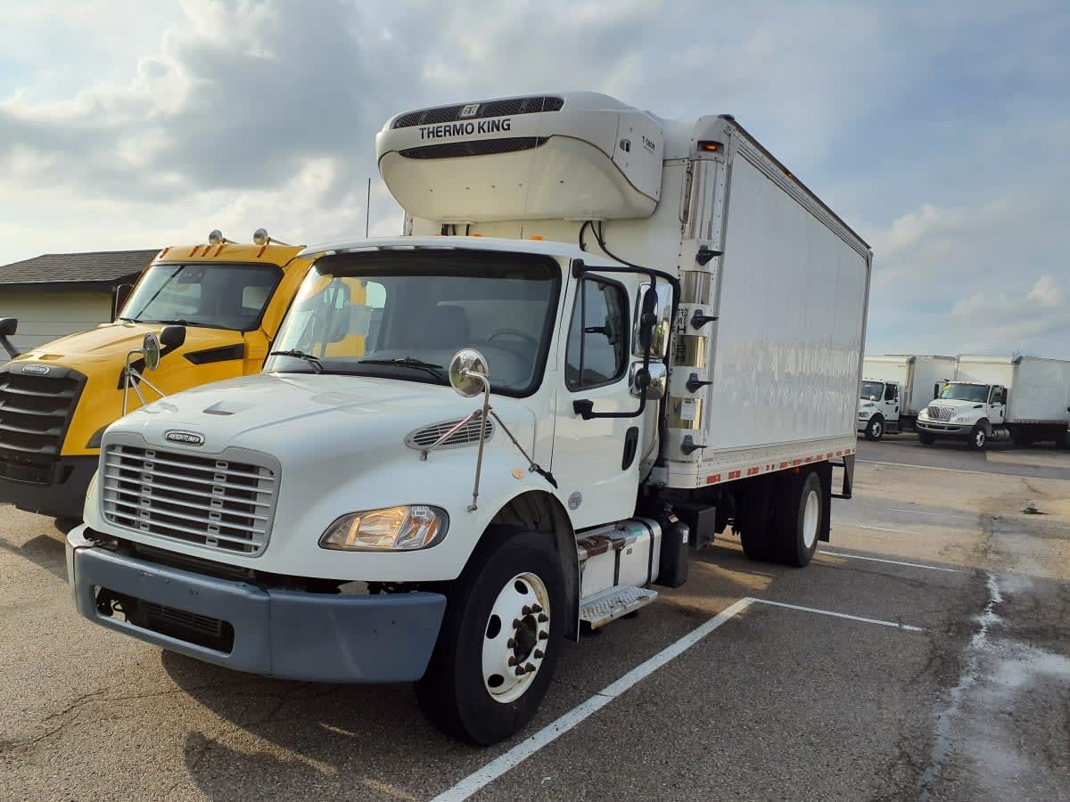 2019 FREIGHTLINER BUSINESS CLASS M2 106 in O Fallon, MO