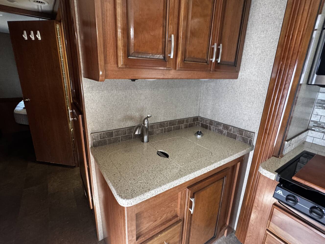 A photo of this 2017 Holiday Rambler VESTA 30D