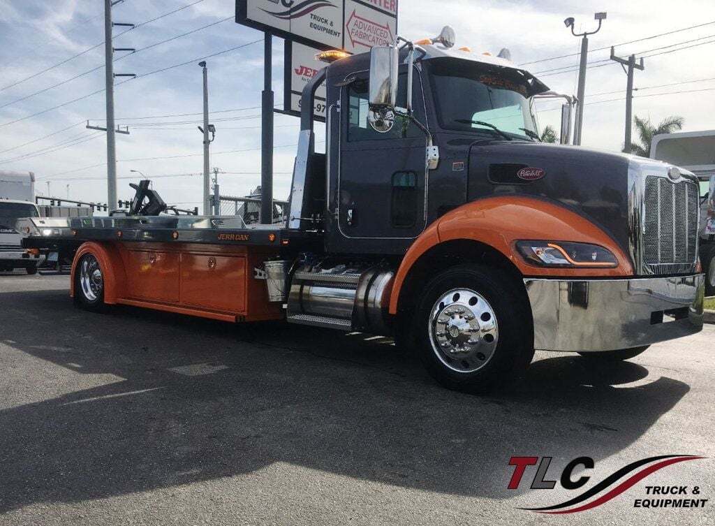 2020 PETERBILT 337 in Pompano Beach, FL