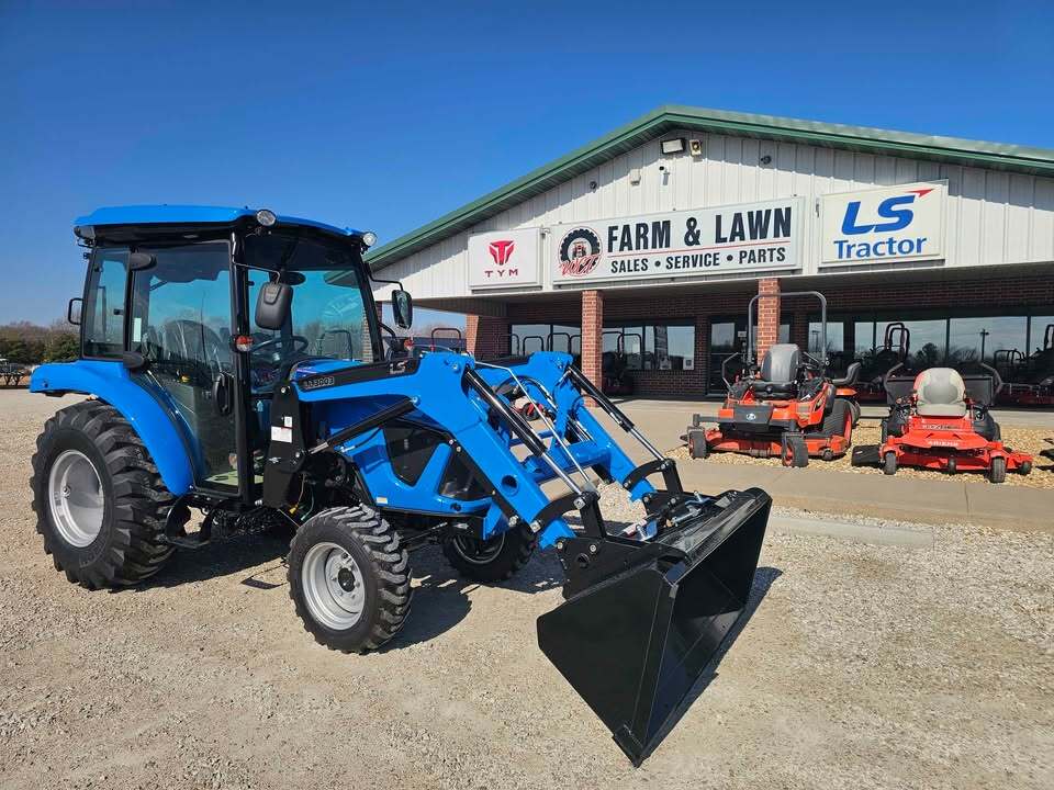 2026 LS TRACTOR MT242HC PLUS 0% X 96 MONTHS in Strafford, MO