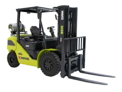 2025 CLARK S40L