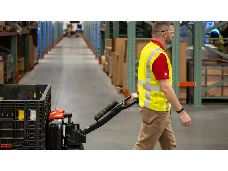 2025 Linde MT15B