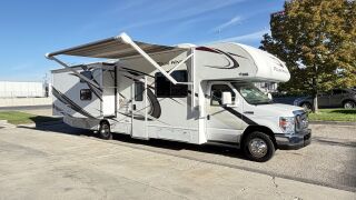 2019 THOR MOTOR COACH FOUR WINDS 30D