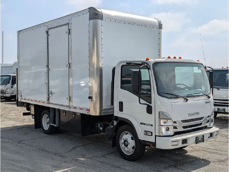 2024 Isuzu NRR