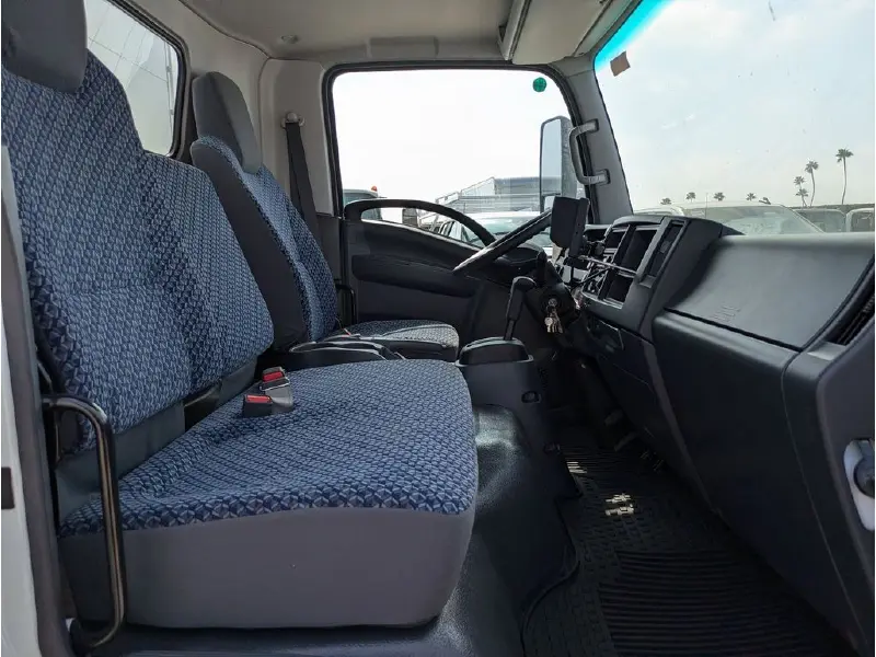 2024 Isuzu NRR