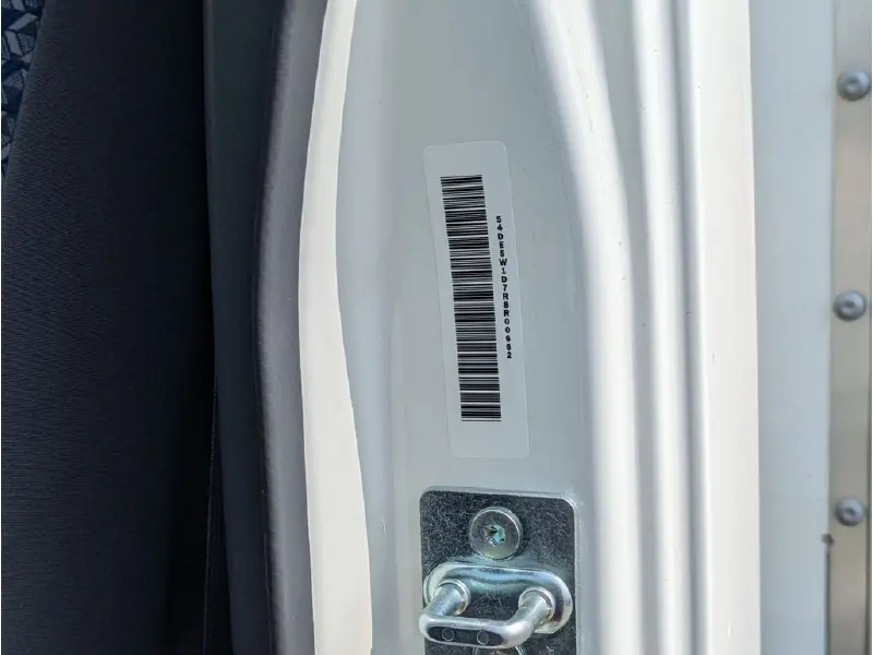 2024 Isuzu NRR