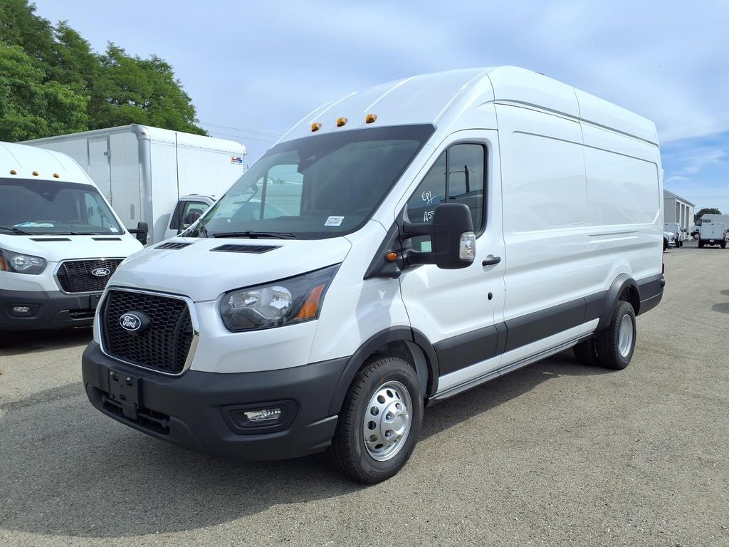 2027 FORD TRANSIT in Franklin, WI