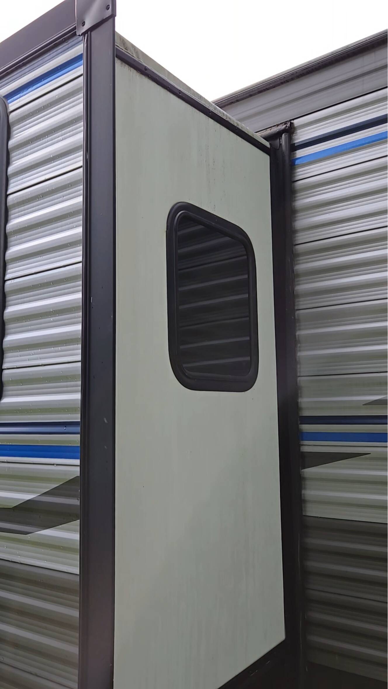 A photo of this 2019 Coachmen CATALINA LEGACY EDITION 303RKDS