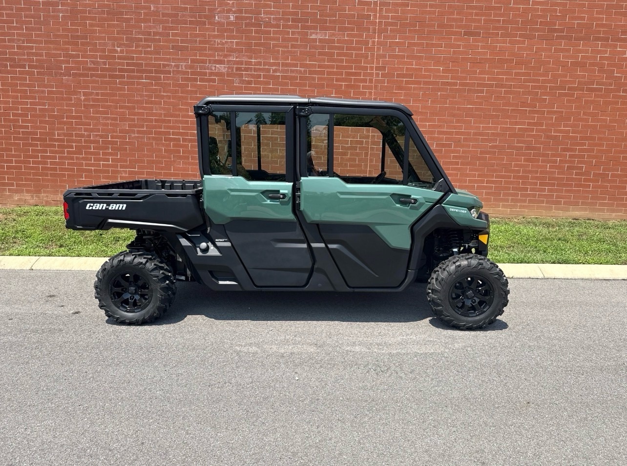 2026 Can-Am Defender MAX DPS CAB HD10 DPS HD10 in lebanon TN
