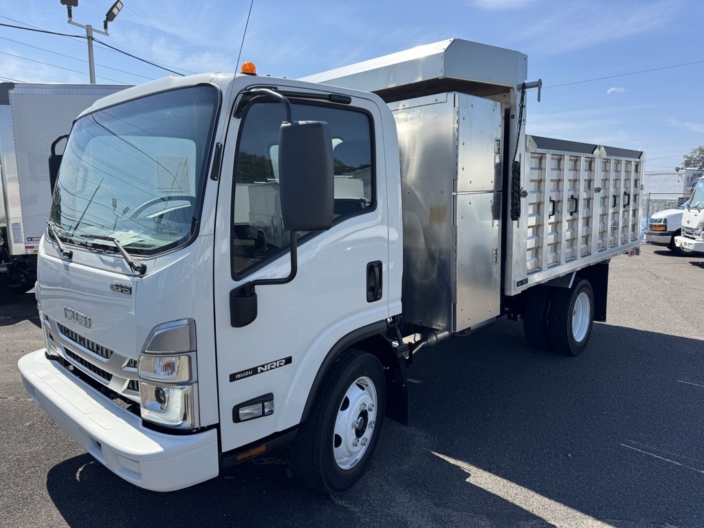 2027 ISUZU NRR in Riverside, NJ