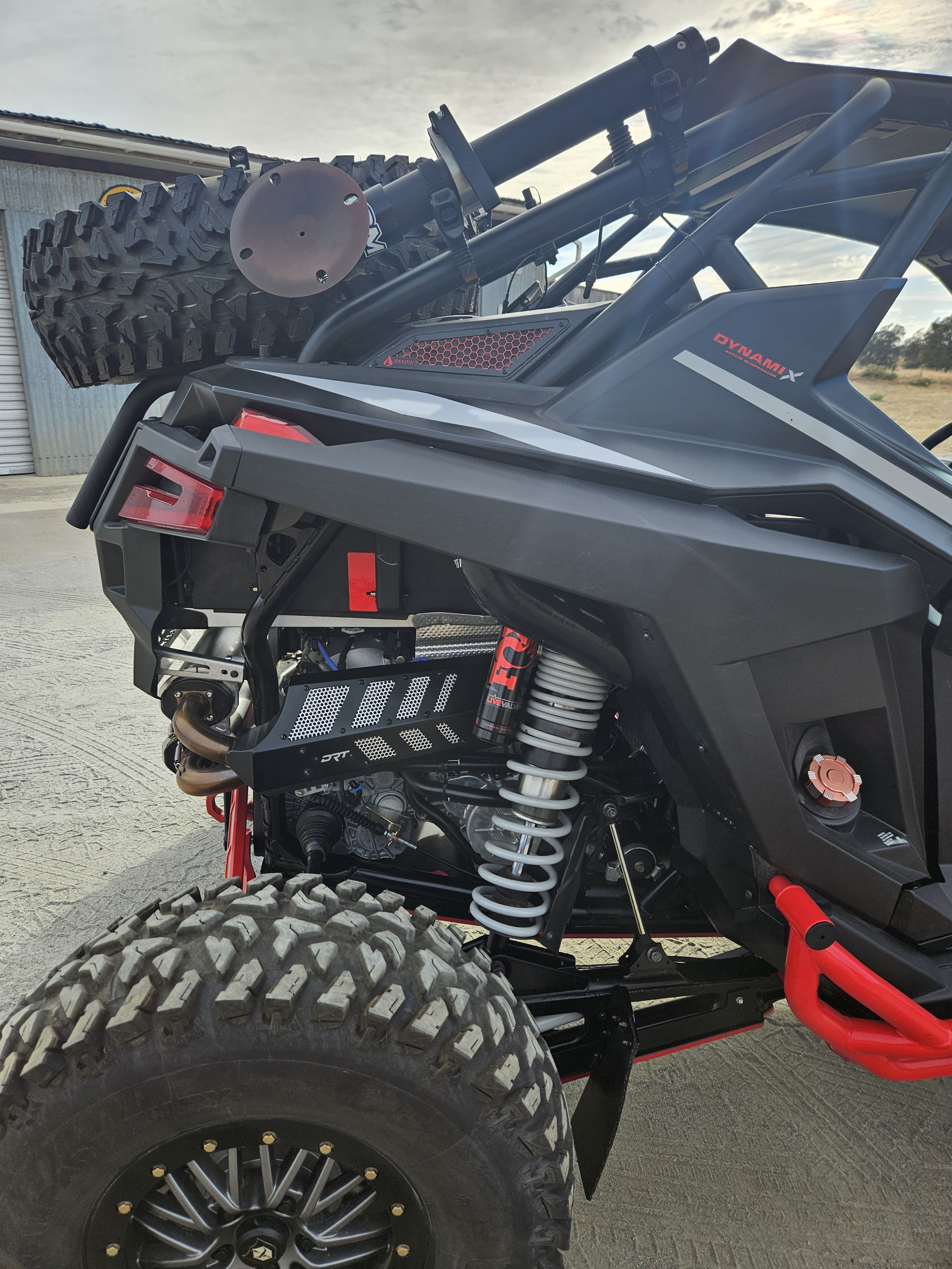 2023 Polaris RZR TURBO R ULTIMATE in squaw valley CA