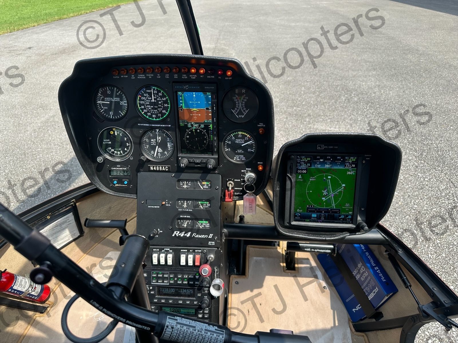 2015 Robinson R44 RAVEN II in