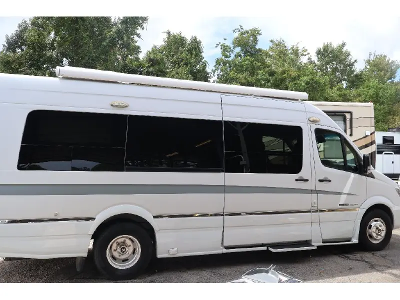 2015 ROADTREK RS ADVENTUROUS xl 3500