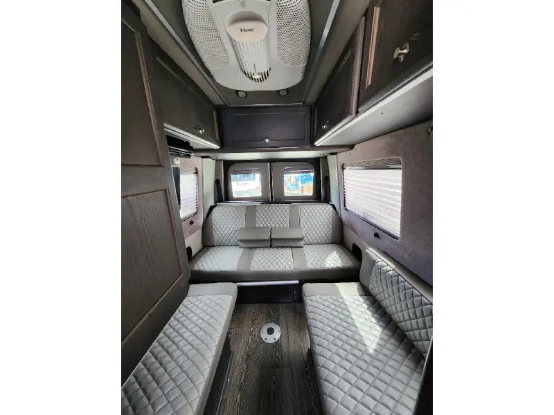 2015 ROADTREK RS ADVENTUROUS xl 3500