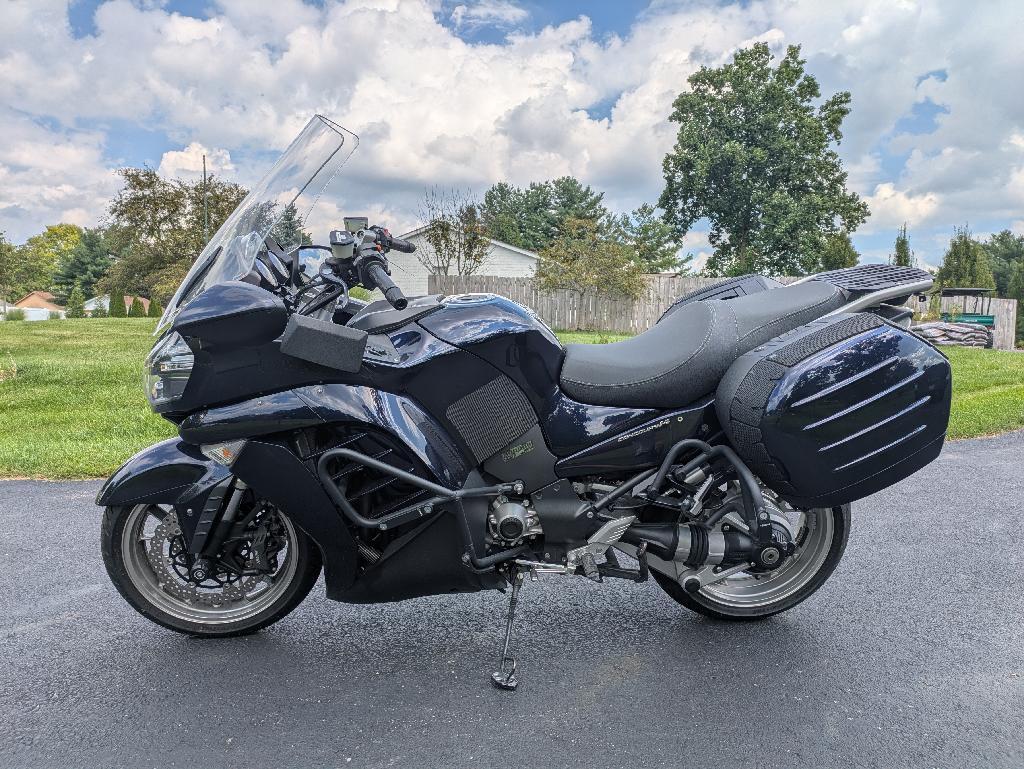 2010 Kawasaki CONCOURS 14 ABS 14 ABS in Sunbury, OH