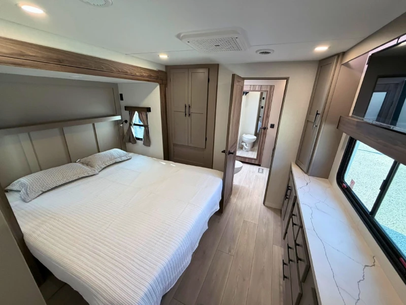 2027 KZ RV Connect C302FBK