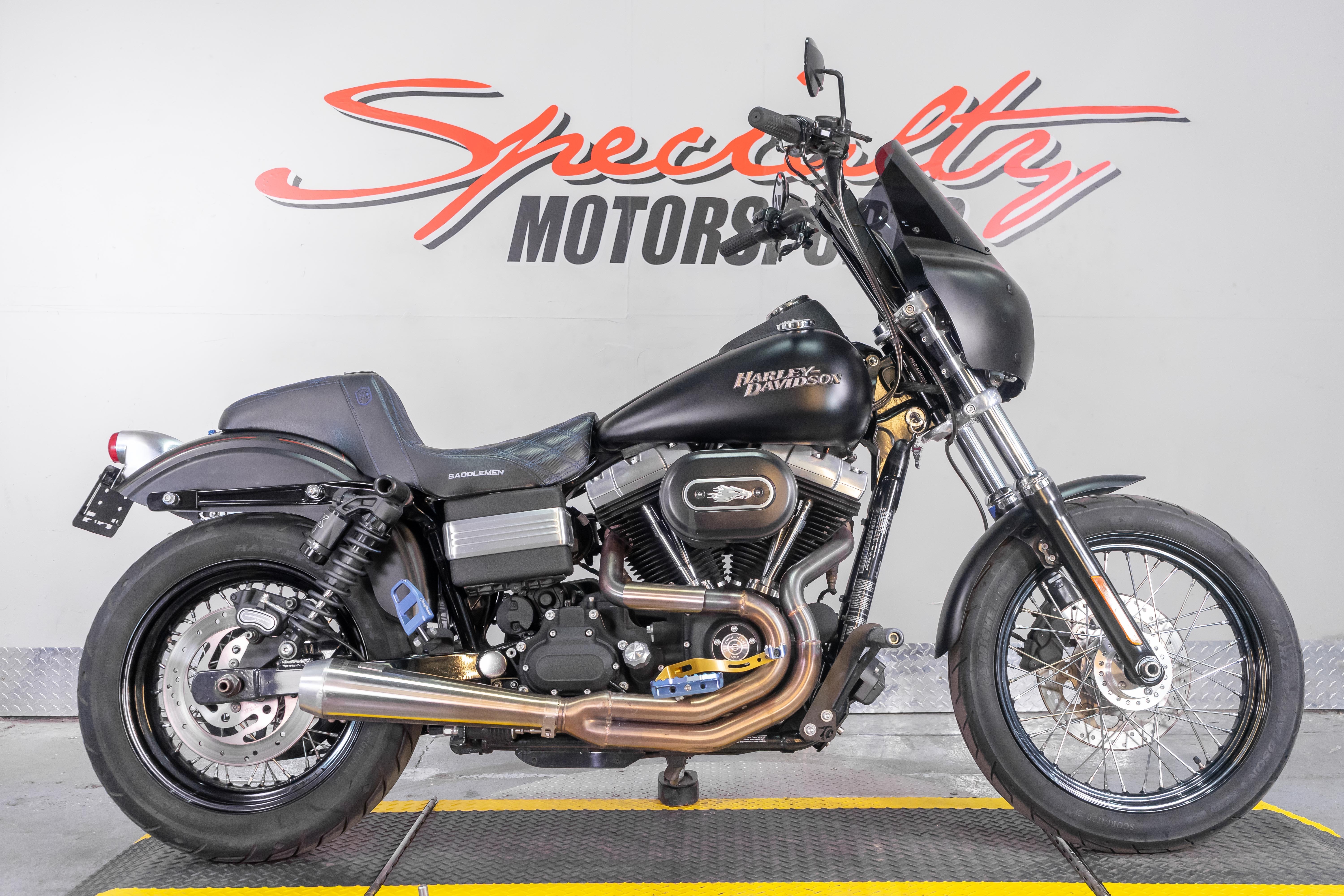 2011 Harley-Davidson Dyna® Street Bob® DYNA in Sacramento, CA