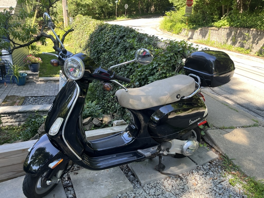 2009 Vespa 150 S S in Pittsburgh, PA