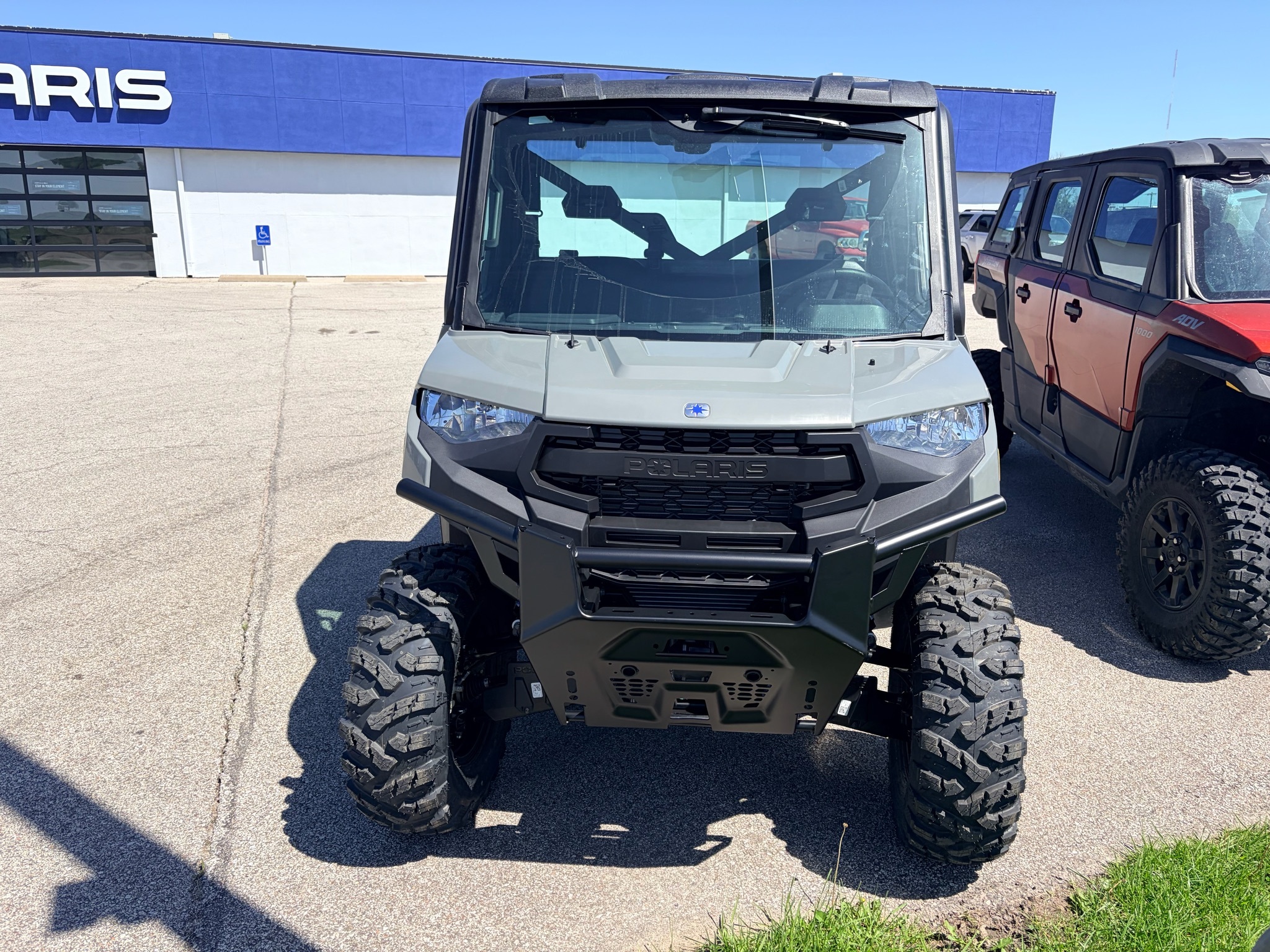 2027 Polaris Ranger XP 1000 Cab BASE in ottawa KS
