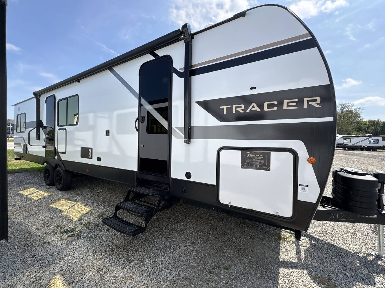 A photo of this 2027 Prime Time Tracer 295DB