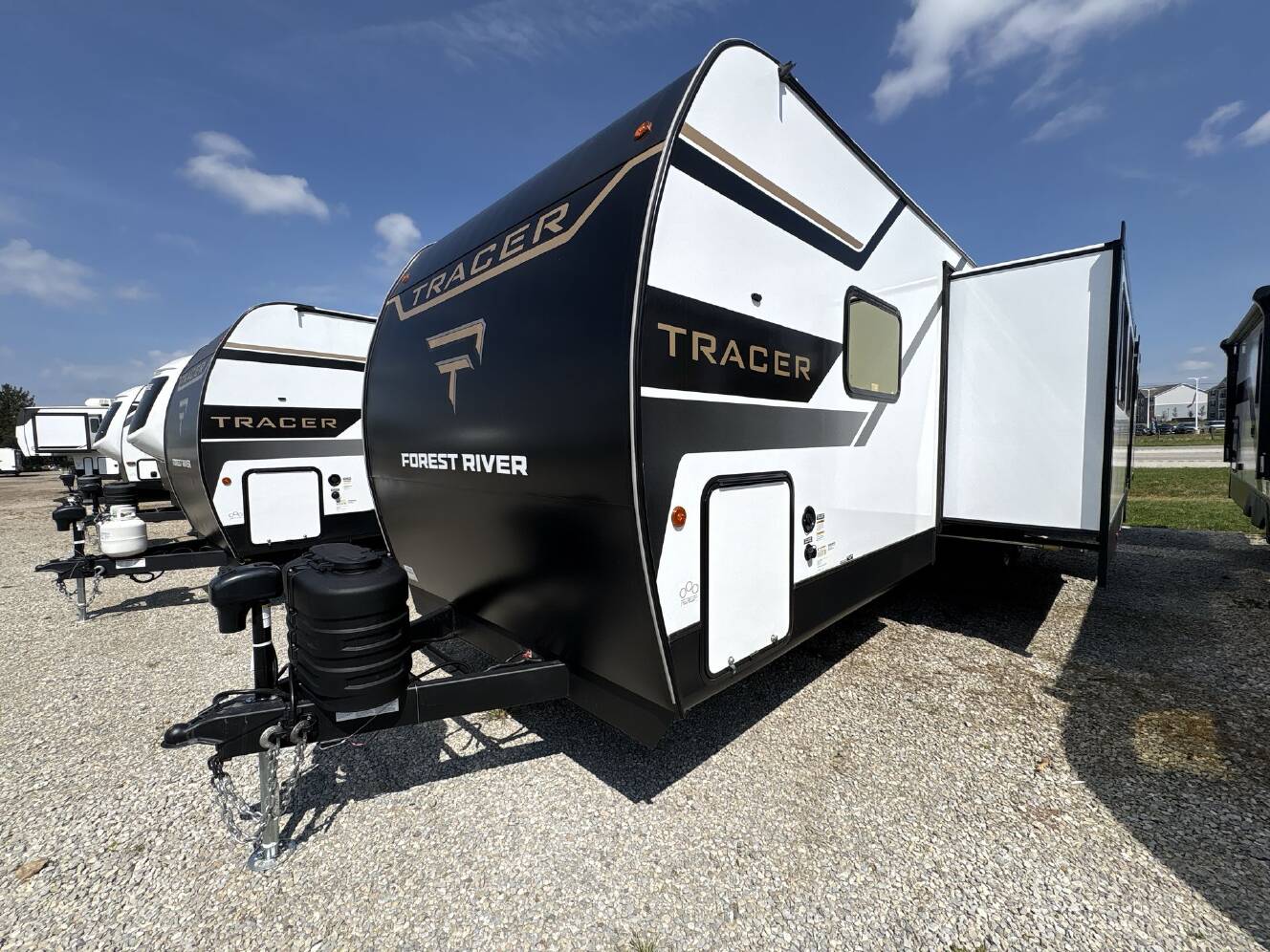 A photo of this 2027 Prime Time Tracer 295DB