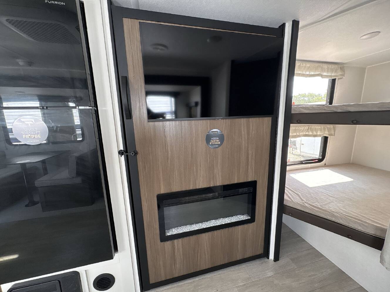 A photo of this 2027 Prime Time Avenger 26DBS