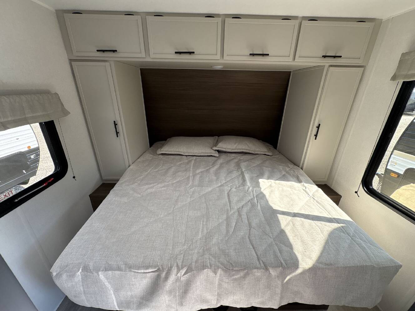 A photo of this 2027 Prime Time Avenger 26DBS