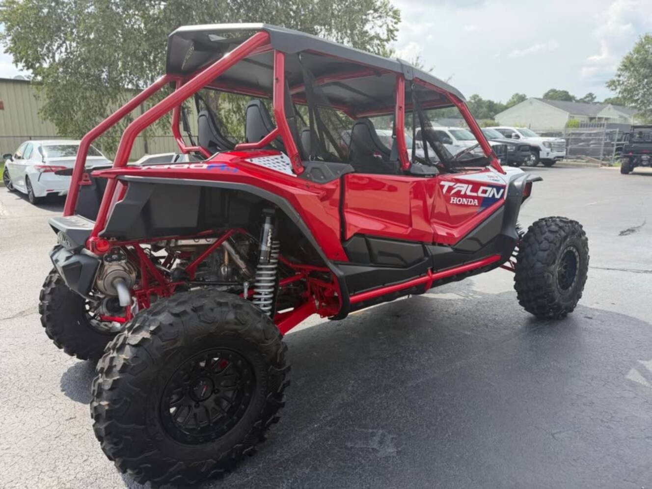 A photo of this 2026 Honda Talon 1000R-4 FOX Live Valve