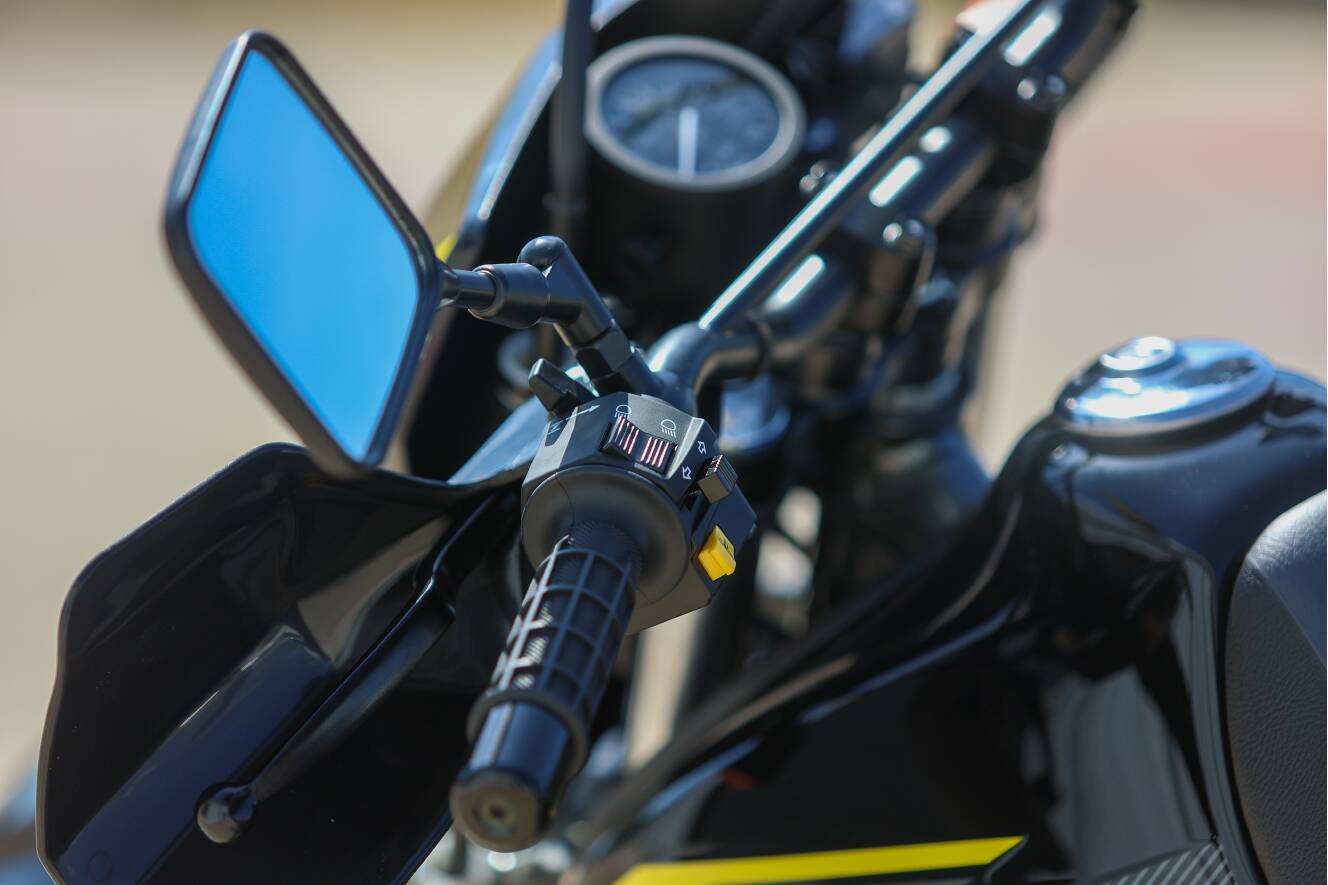A photo of this 2027 Suzuki DR650S
