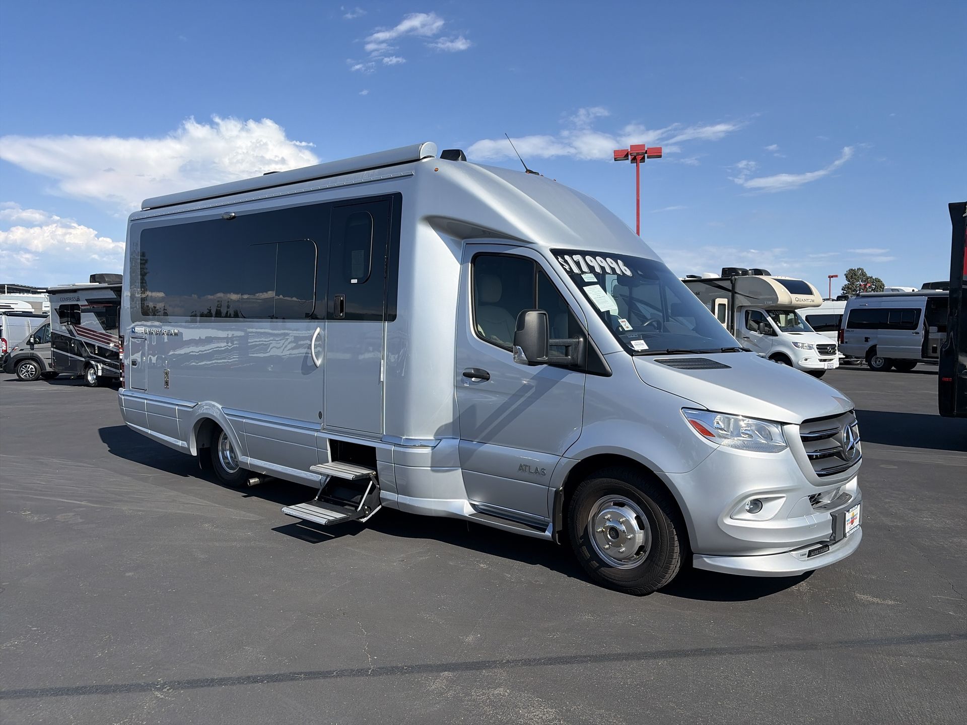 2023 Airstream ATLAS MURPHY SUITE TOMMY BAHAMA EDITION in fountain valley CA