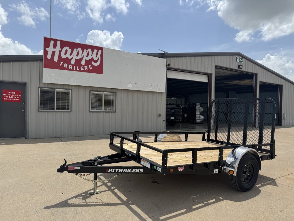 2027 PJ Trailers U7 in Krum, TX